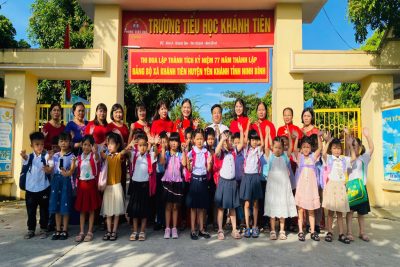 TRƯỜNG TIỂU HỌC KHÁNH TIÊN HÂN HOAN CHÀO ĐÓN CÁC EM HỌC SINH LỚP 1 TỰU TRƯỜNG NĂM HỌC 2024-2025